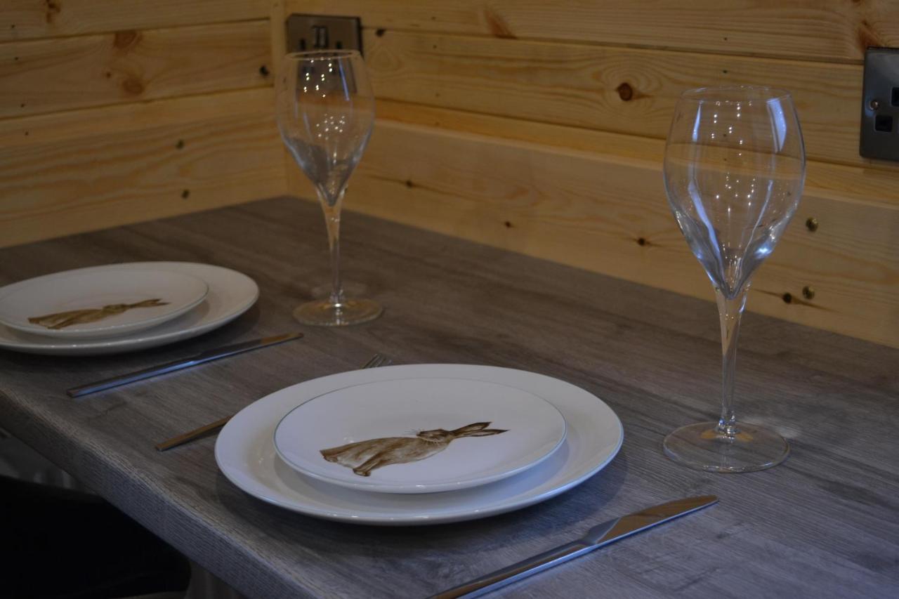 The Warren Lodge Cabin At Ashes Farm, Near セトル エクステリア 写真